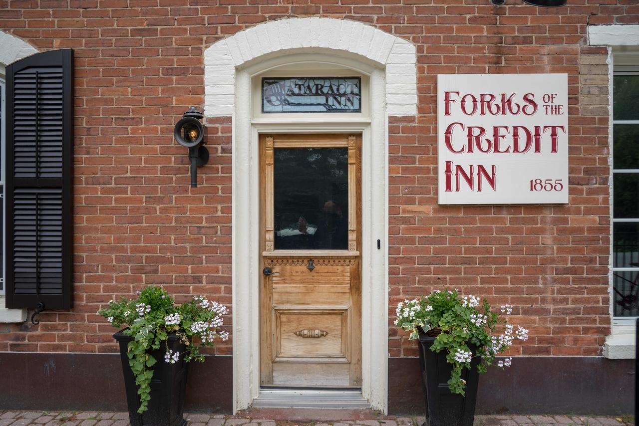 أورنجفيل Forks Of The Credit Inn المظهر الخارجي الصورة